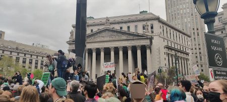 Initiative Campaigns Bridge Partisan Divides