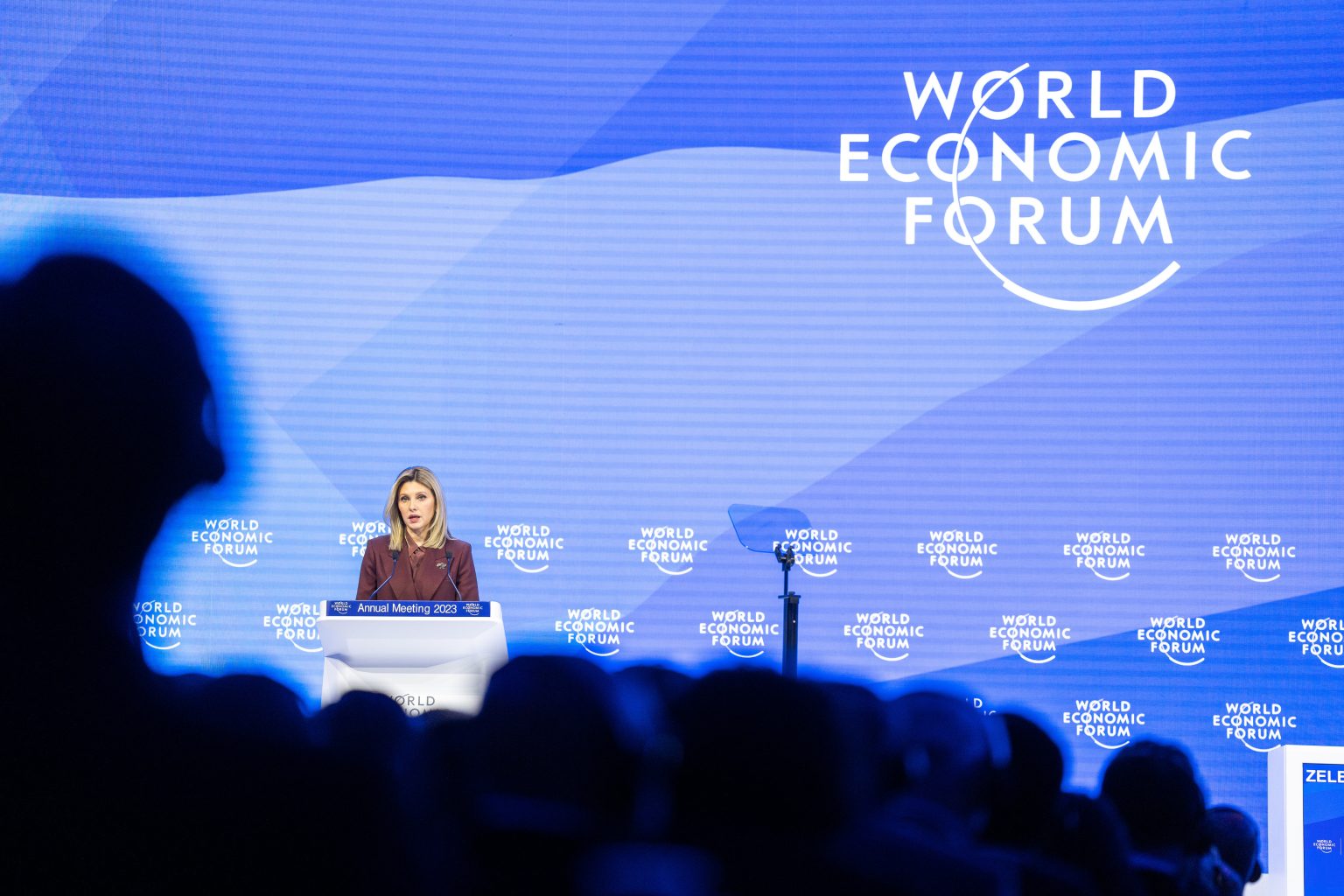 Democracy Is the Solution to Davos Elites’ Global Oligarchy