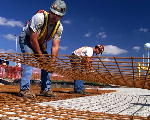 Despite Heat Deaths, Many States Don’t Require Water Breaks