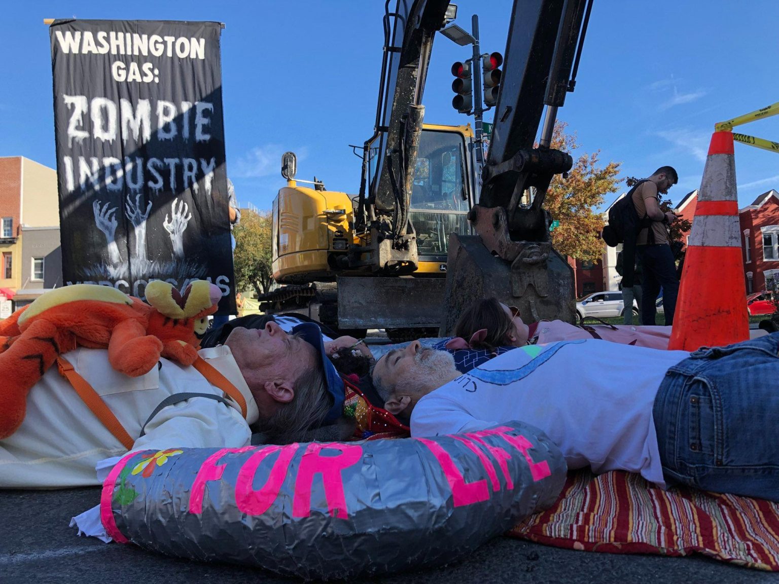 Anatomy of a Climate Coalition Campaign: Disrupting Gas from DC to Gaza