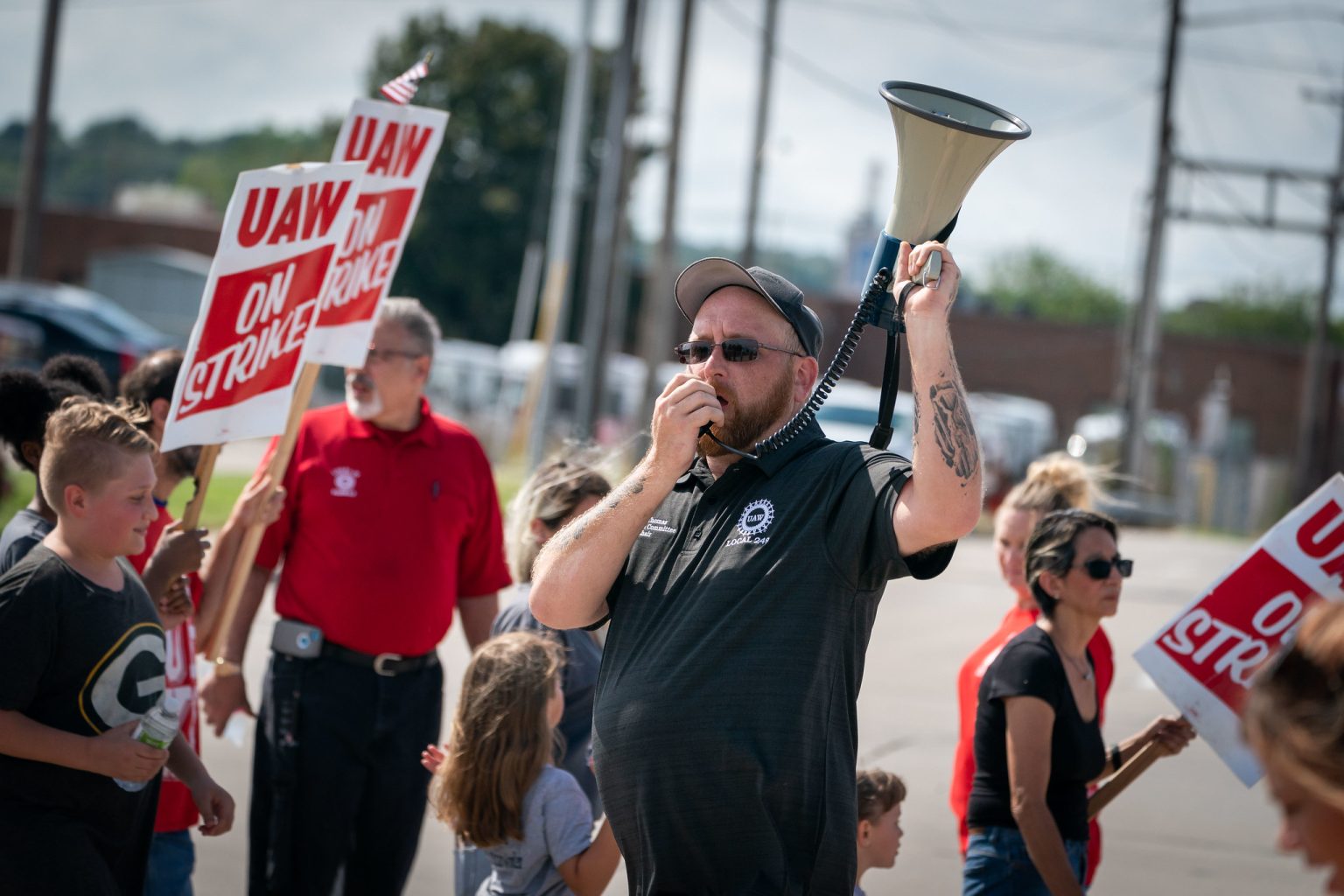 A 32-Hour Workweek Is Ours for the Taking