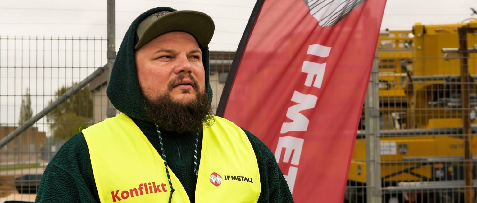 “I’ll Stay On Strike For Months Or Even Years To Get This Collective Agreement”: In Sweden, The Fight Against Tesla Continues