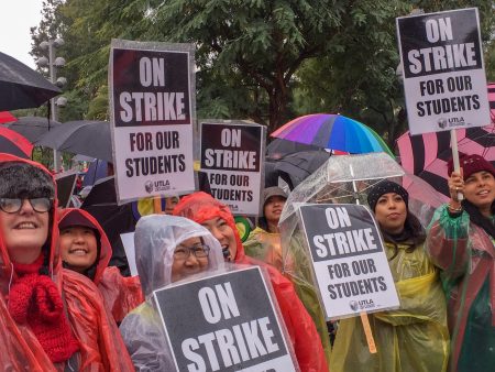 Los Angeles Teachersā Road to Durable Power, 2014ā2016 Photo of United Teachers Los Angeles members on strike