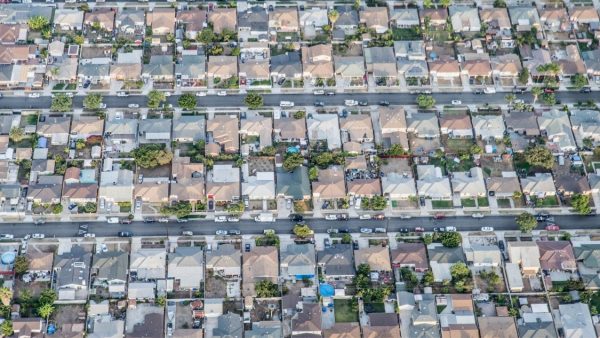 America Should Sprawl? Not If We Want Strong Towns