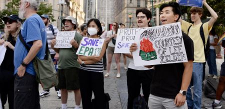 Federal Workers Declare Five-Alarm Fires at Agencies