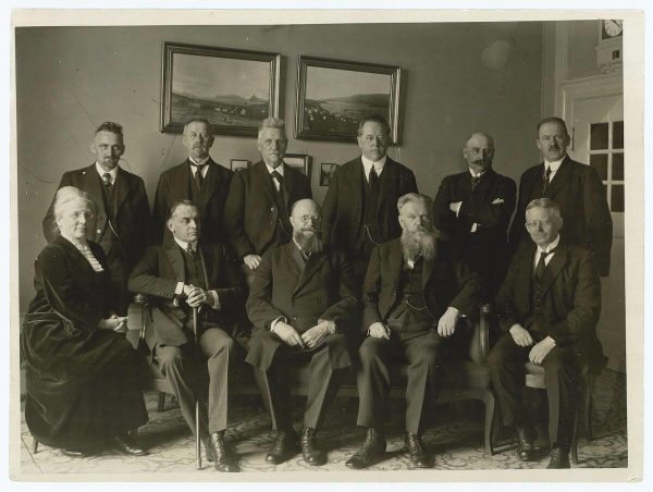 Nina Bang: The Marxist Historian Who Opened the Doors of Power to Women | Series: Women Who Changed History