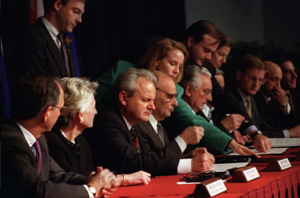 Dayton Bosnia and the Future That Never Arrived