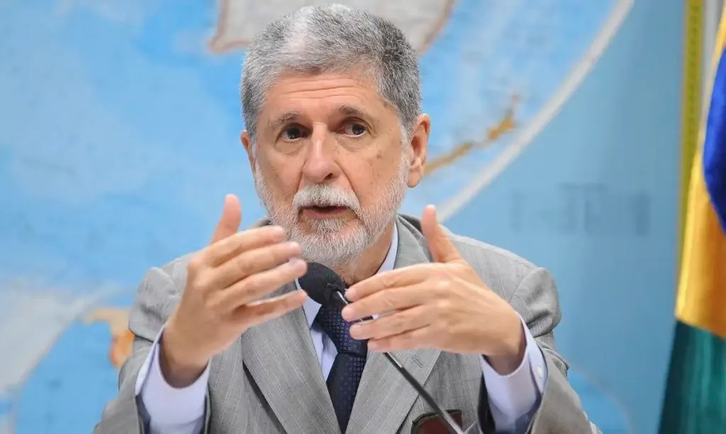 Celso Amorim Warns of U.S. Interference in Second Round Elections